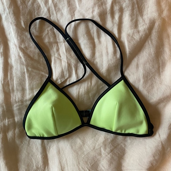 Lime green VS bikini top - Picture 1 of 2